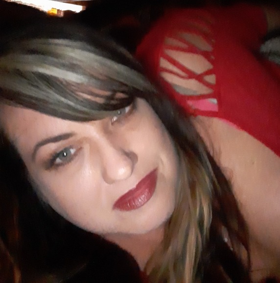 Meet your Posher, Nicol - Picture 1 of 1